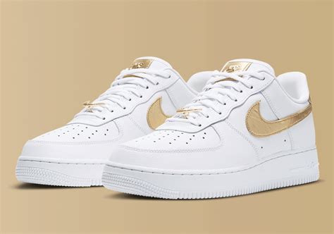 nike air force weiß mit gold|2020 Nike Air Force 1 low.